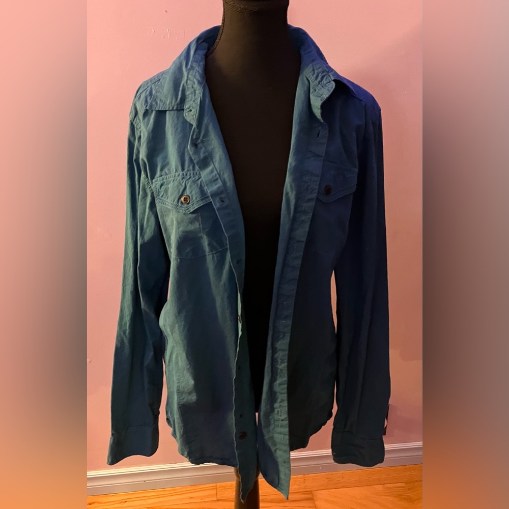 Mens long sleeve button up dress shirt size M